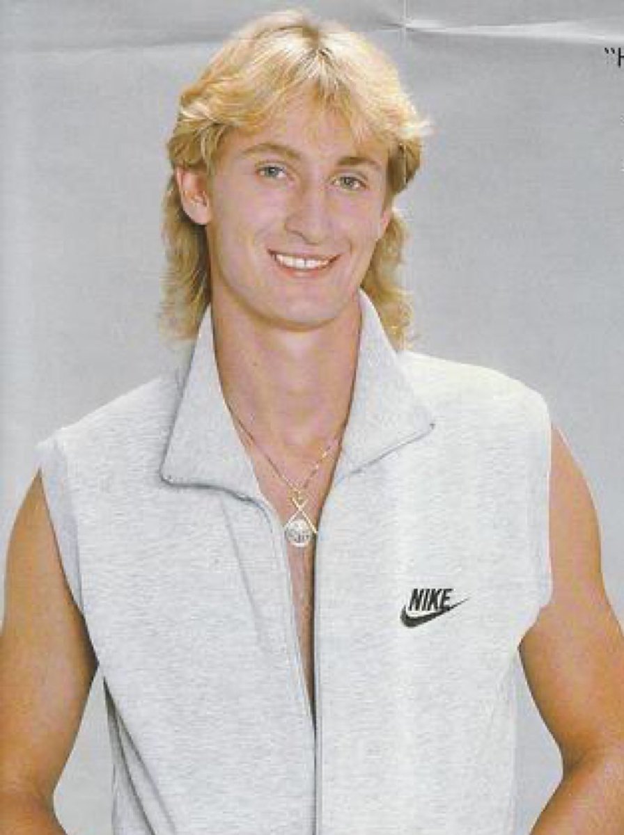 Super70sSports's tweet photo. When you’re talking about Wimbledon legends, the name Martina Navratilova better be ready to roll off your lips. https://t.co/w4hmkRqSPk