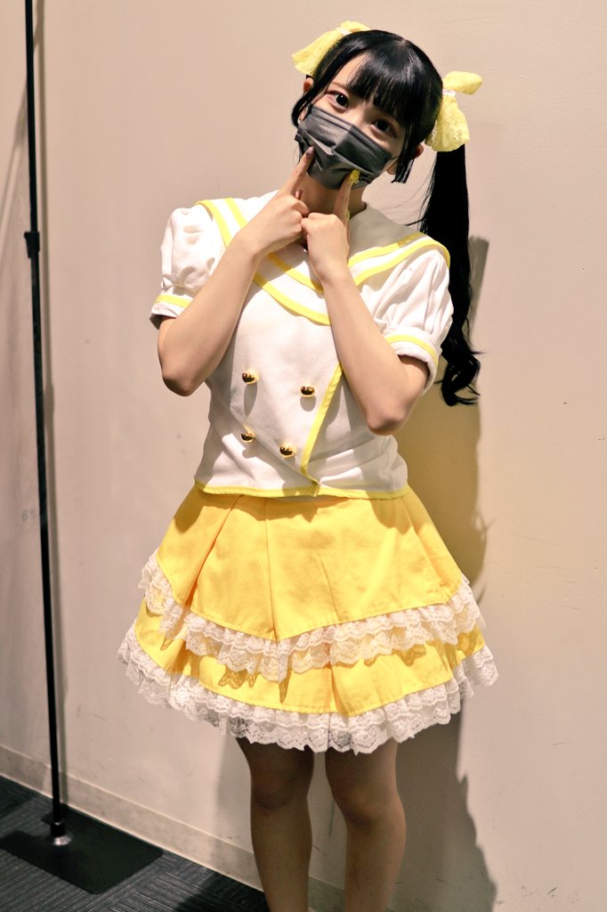 kobanoteio's tweet photo. れもんたいむ🍋👼👶🍼10.04
昨日のデジショ
この衣装の頃のれもちゃん
知らないけど当時からスーパーな
アイドルやったんね
15歳には15歳の良さ
19歳の今には今の良さがある
共に成長している感じだよね❔
※私は退化かぁ…
#ヤンチャン学園NAGOYA
#わがままHOLiC
#EmptyBridge
#恋文あゆ
#撮影会 https://t.co/YTZjY2X78a