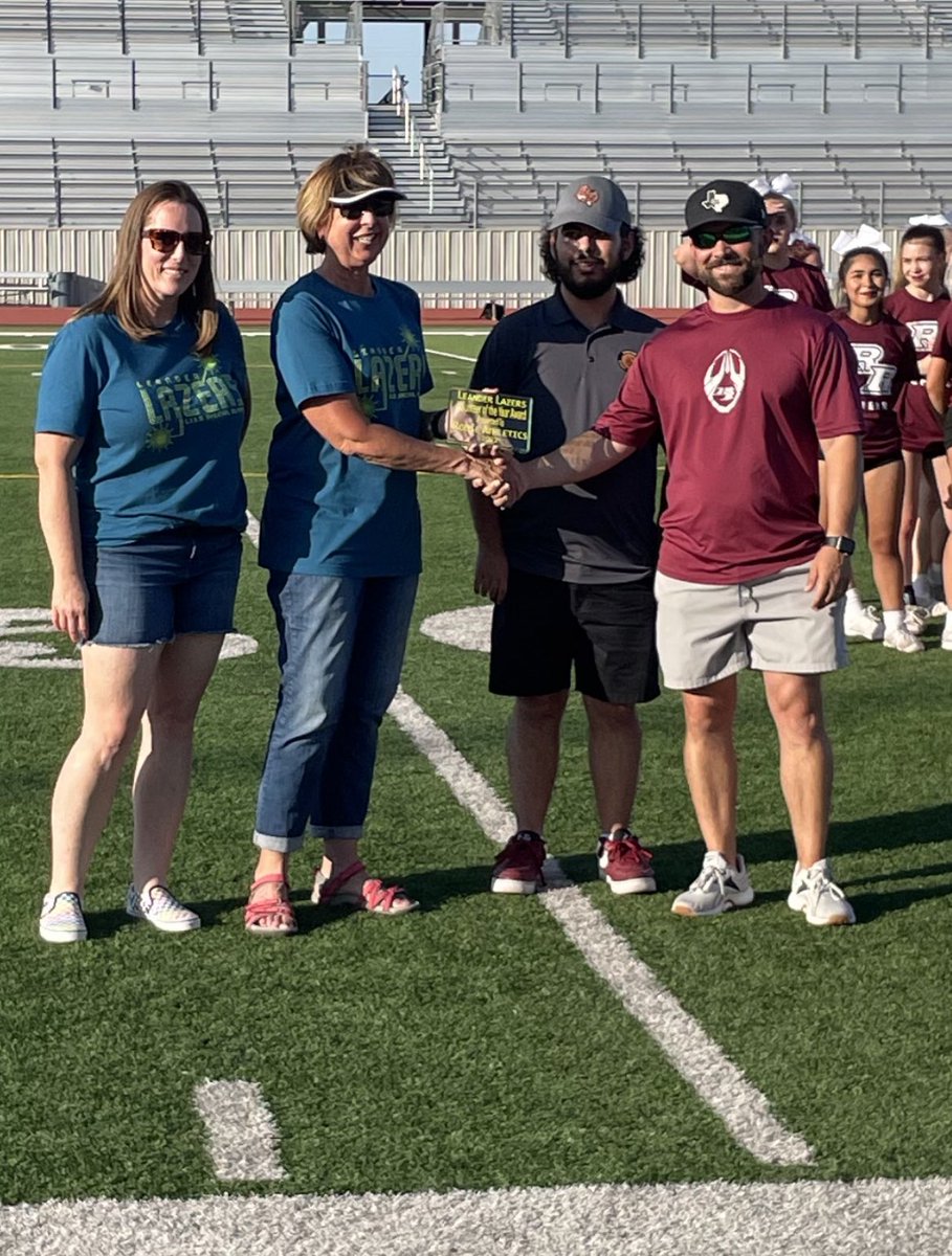 Lazers ‘22 Volunteer of the Year Award goes to 🥁 🥁 🥁 Rouse Athletics. Thank you Rouse athletes,coaches and boosters for ALL that you did this year. @ElrodCoach @lisd @LISD_SPROG @LISDActivities @rousefootball