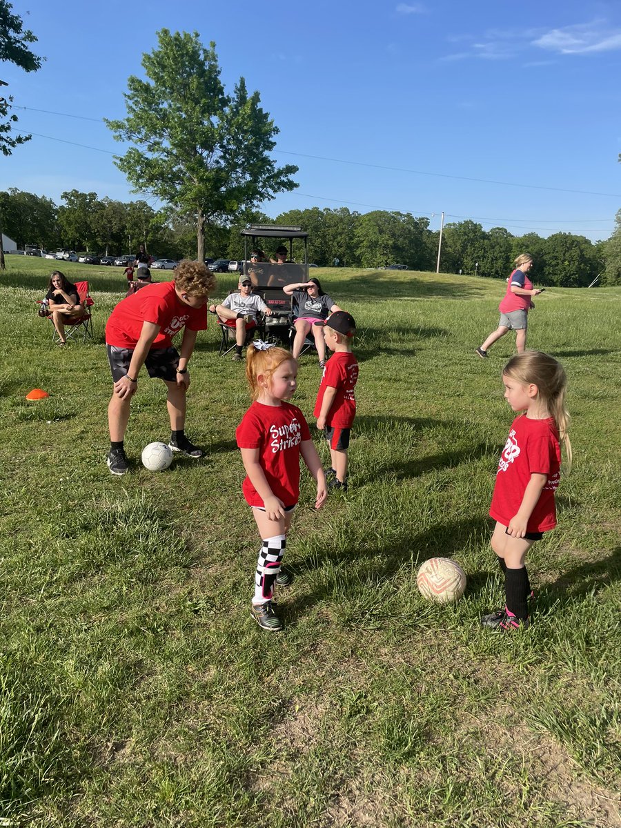 Switched roles tonight, from player to coach, to help some little ones learn to love this game as much as I do. 

#borntomakeanimpact #giveback 
#coaching #threeyearoldsoccer #CarlJunctionFC #SuperStrikers