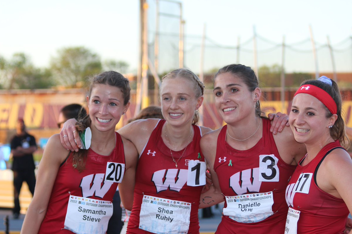 BadgerTrackXC's tweet photo. Women’s 10K results 

Now that’s a Badger finish🔥

3. Alexa Westley - 34:36.13
4. Shea Ruhly - 34:38.72
5. Danielle Orie - 34:40.57
6. Samantha Stieve - 34:47.02 https://t.co/et7J05yQcq