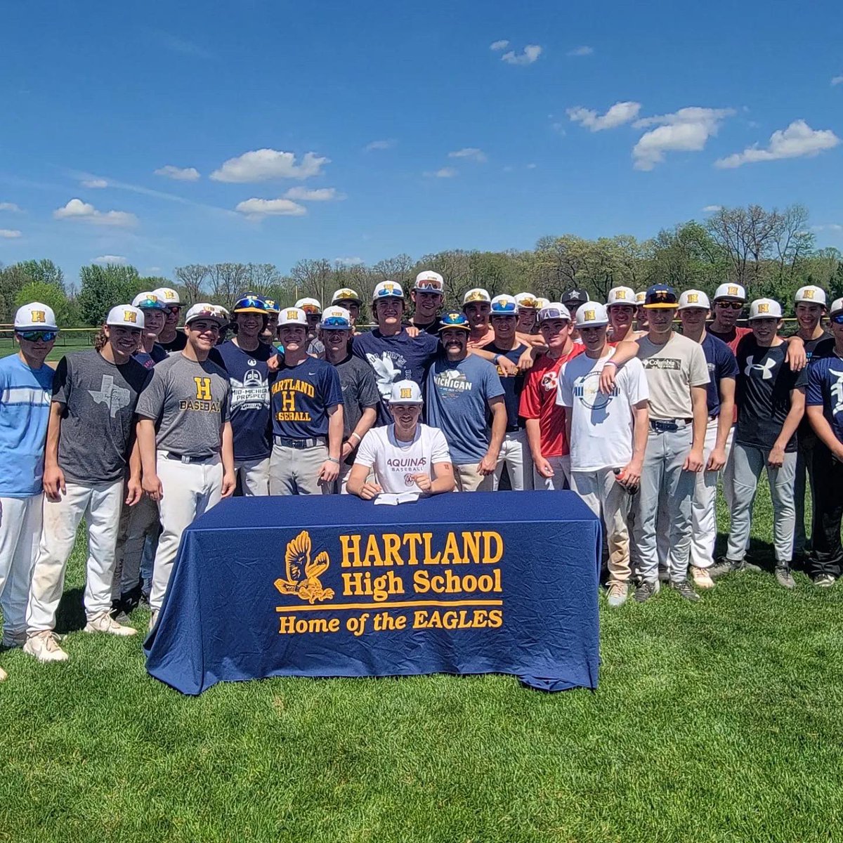 I am proud to announce my commitment to Aquinas College to continue my academic and athletic careers. Thank you to my family, coaches, and teammates, I could not do it without your support. Go Saints!🐶 <a href="/EaglesBallClub/">Hartland Baseball</a> <a href="/coach_alamat/">Andrew Alamat</a> <a href="/LegacyShields/">Jake Shields</a> <a href="/AQBaseball/">Aquinas Baseball</a>