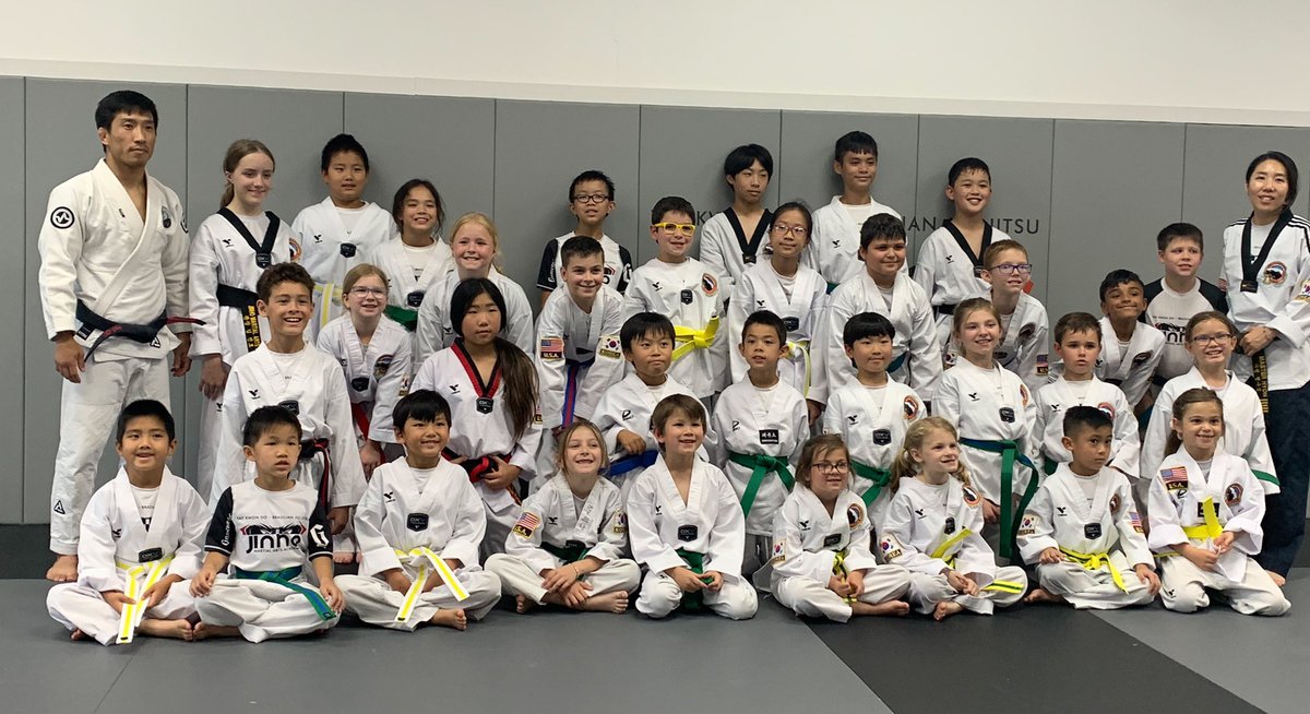 GESCurnow's tweet photo. SO very proud to watch these GES stars earn their senior blue and green belts tonight.🎉🎉 #gesshineon @GESCadeA https://t.co/m6I6jzttFS