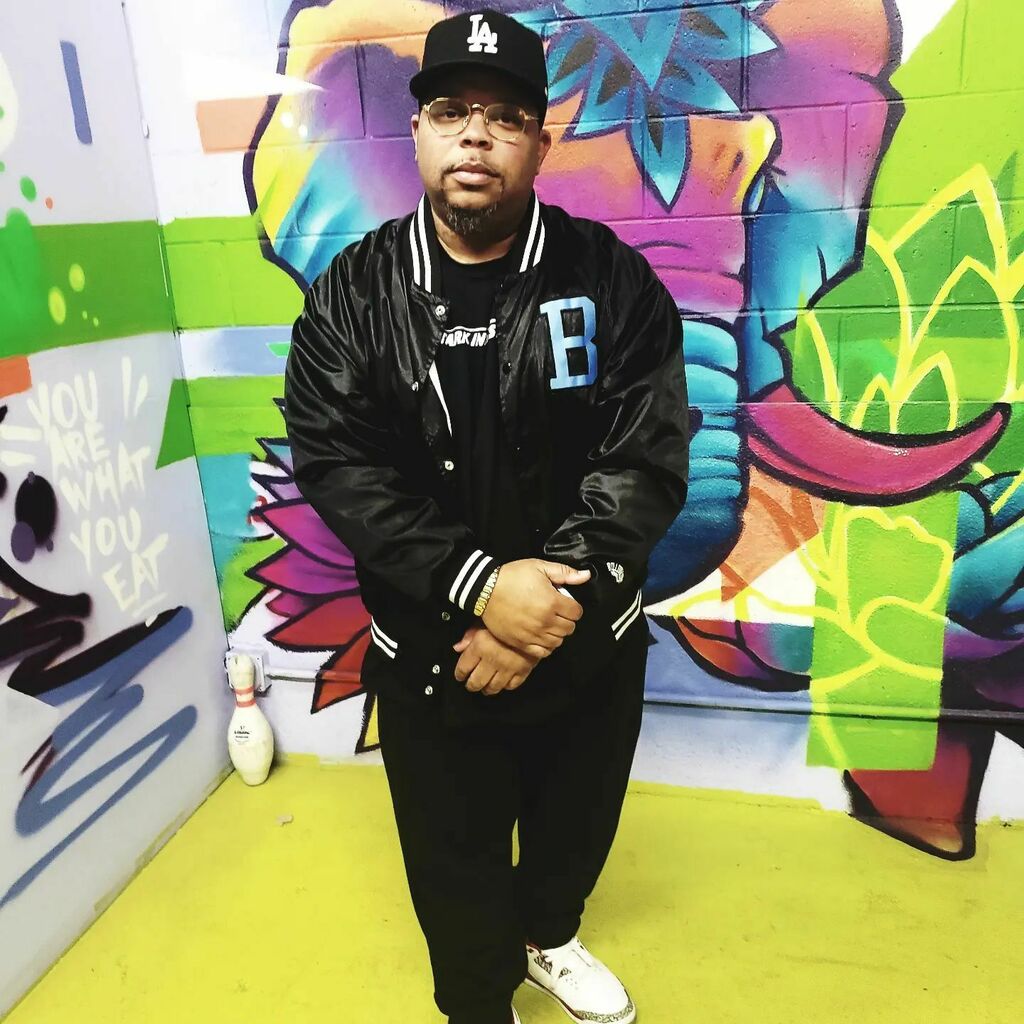 DAEONE's tweet photo. They never see me coming! #producerlife #studiolife #producer #west #daeone #33compound @xcvirecordings https://t.co/AvhaGScl4b https://t.co/n1omPGq4XB