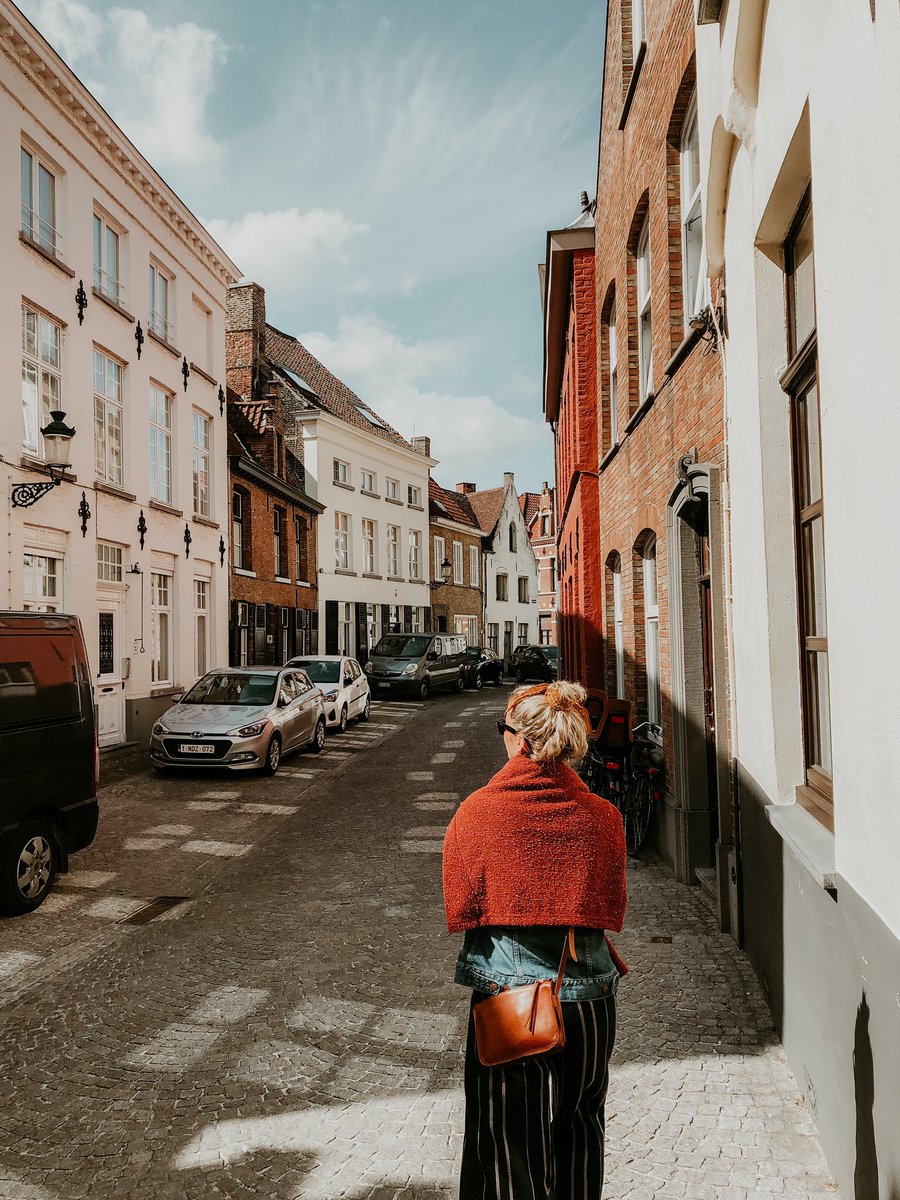 tan_sco's tweet photo. In Bruges, back in 2019. https://t.co/ge7cNUoPqE