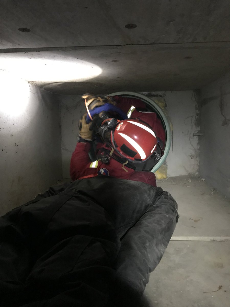 CANTF2's tweet image. This week we held a Confined Space Rescue course which is a requirement for our Rescue Specialists. 

Operating in potentially contaminated or oxygen deficient environments is always a situation we need to prepare for.

#USAR #NFPA1006