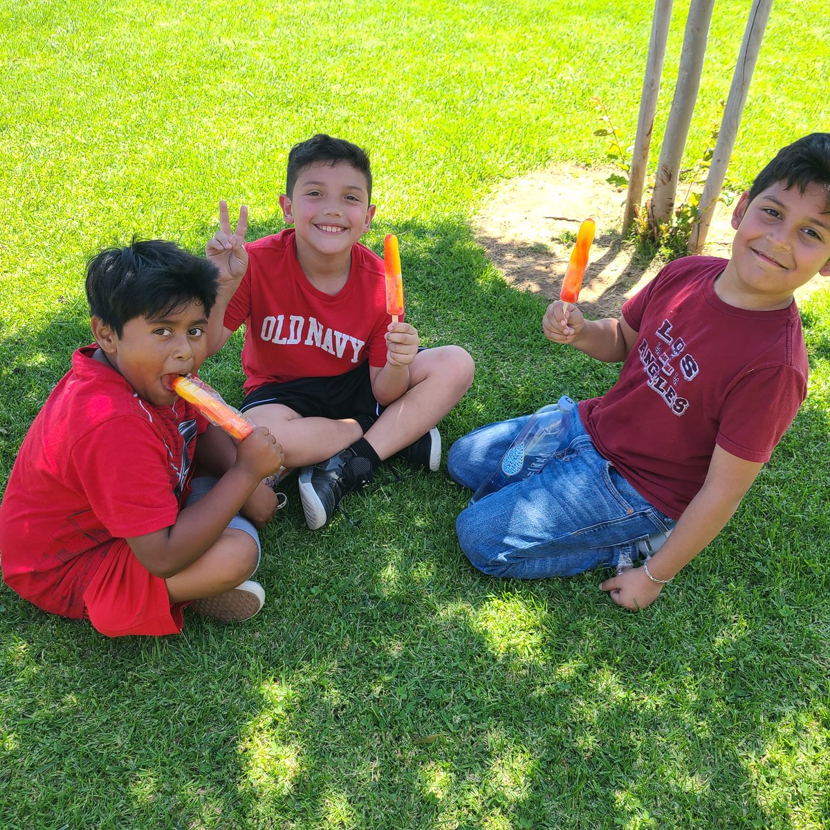ElmaCani's tweet image. Woohoo! We have completed the 3rd grade STATE test. I'm so proud how the #3rdGraders @BA_STEAM_ACAD persevered and tried their best this week! We celebrated with popsicles! @Supt_SBUSD #3rdGradersRock
