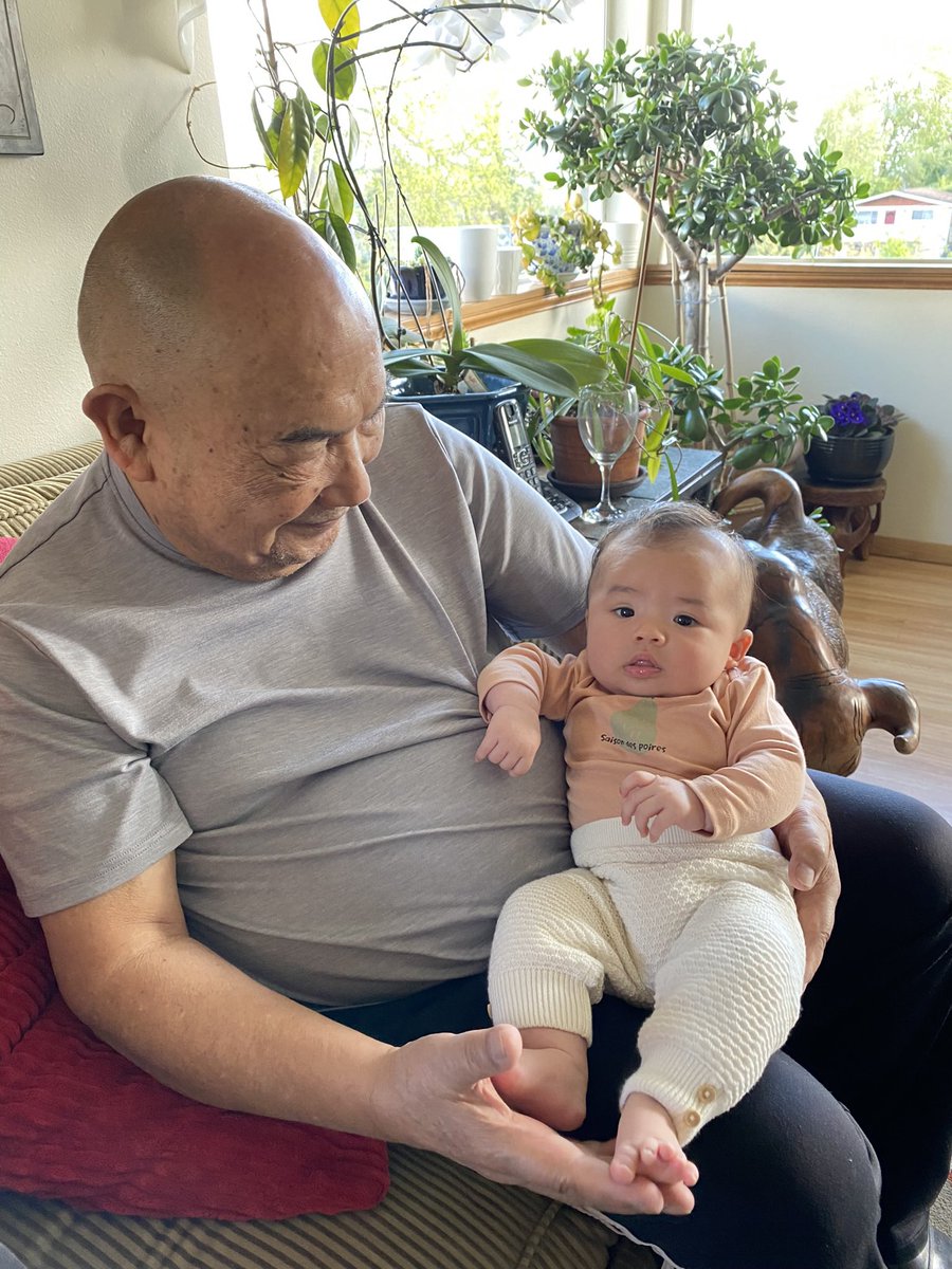 MISHAMALVAR's tweet photo. My sweet lil mama and her great grandpa https://t.co/iz60rjytMZ