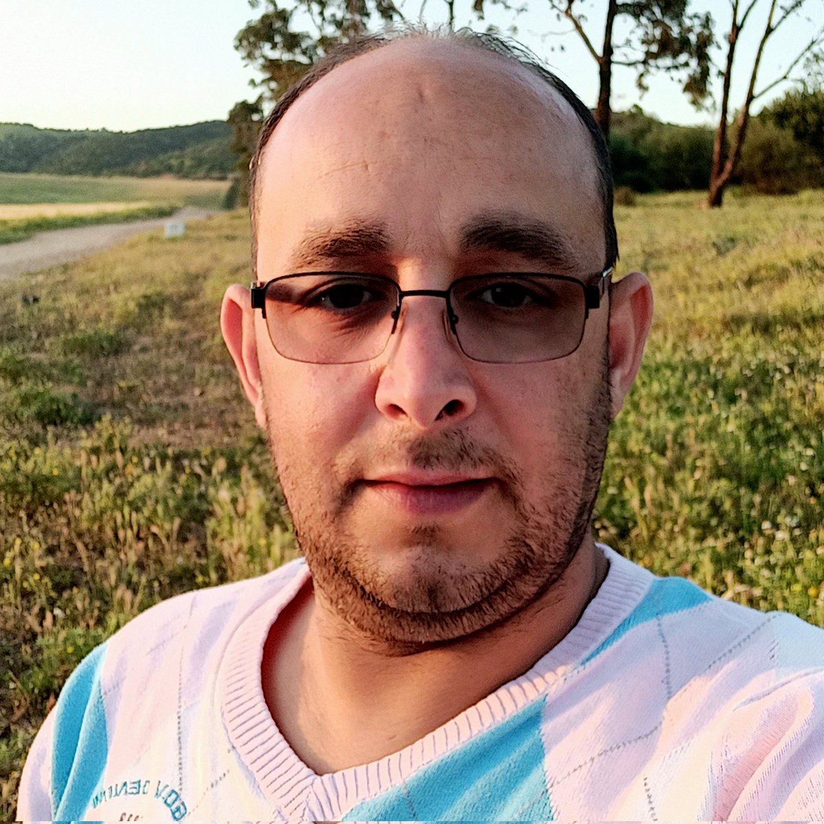 RamiRayan12's tweet photo. #NouvellePhotoDeProfil https://t.co/hx8fRte80o