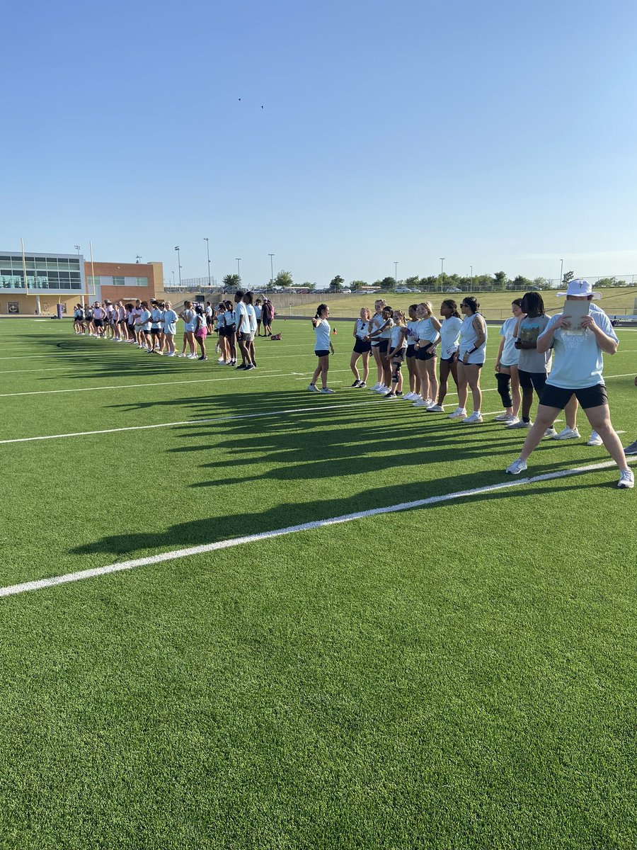 Powder Puff Game Night at Timber Creek HS tonight! Great turn out with kids and coaches to put a great show on for our community! Special things growing at TC! <a href="/KISDAthletics/">Keller ISD Athletics</a> <a href="/TCHSFootball/">TCHS Falcon Football</a> @TCHSTalon <a href="/TCHS_WAthletics/">TC Women’s Athletics</a> <a href="/TC_Cheer_/">Timber Creek Cheer</a> <a href="/TCHS_WSOCCER/">TCWS</a> <a href="/TCHSVOLLEYBALL/">TCHSVB</a>