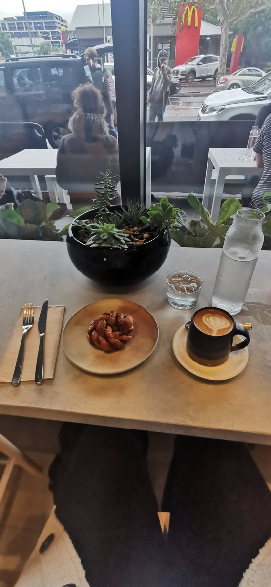 GeorgiaBrownPR's tweet photo. Coffee and a cake.. But make it โจMelbourne โจ #cacti #coolmug #artsyplate #tinyglass #stonebenchtop https://t.co/U3gSFSDuyd