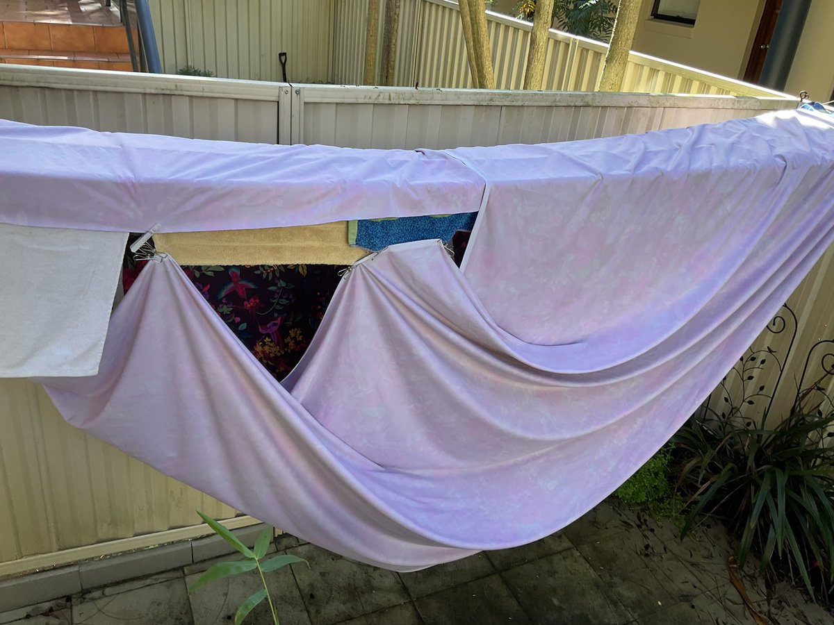 EzekiellPlays's tweet photo. For anyone making a velvet robe who thinks they can’t wash velvet - you can and you must! Velvet is cotton based & without prewashing it will shrink if you ever need to wash it ruining the garment. Machine cold gentle, or hand prewash, then hang like this. Voila!
#ofmd #sewingtip https://t.co/xhdixpbg4l