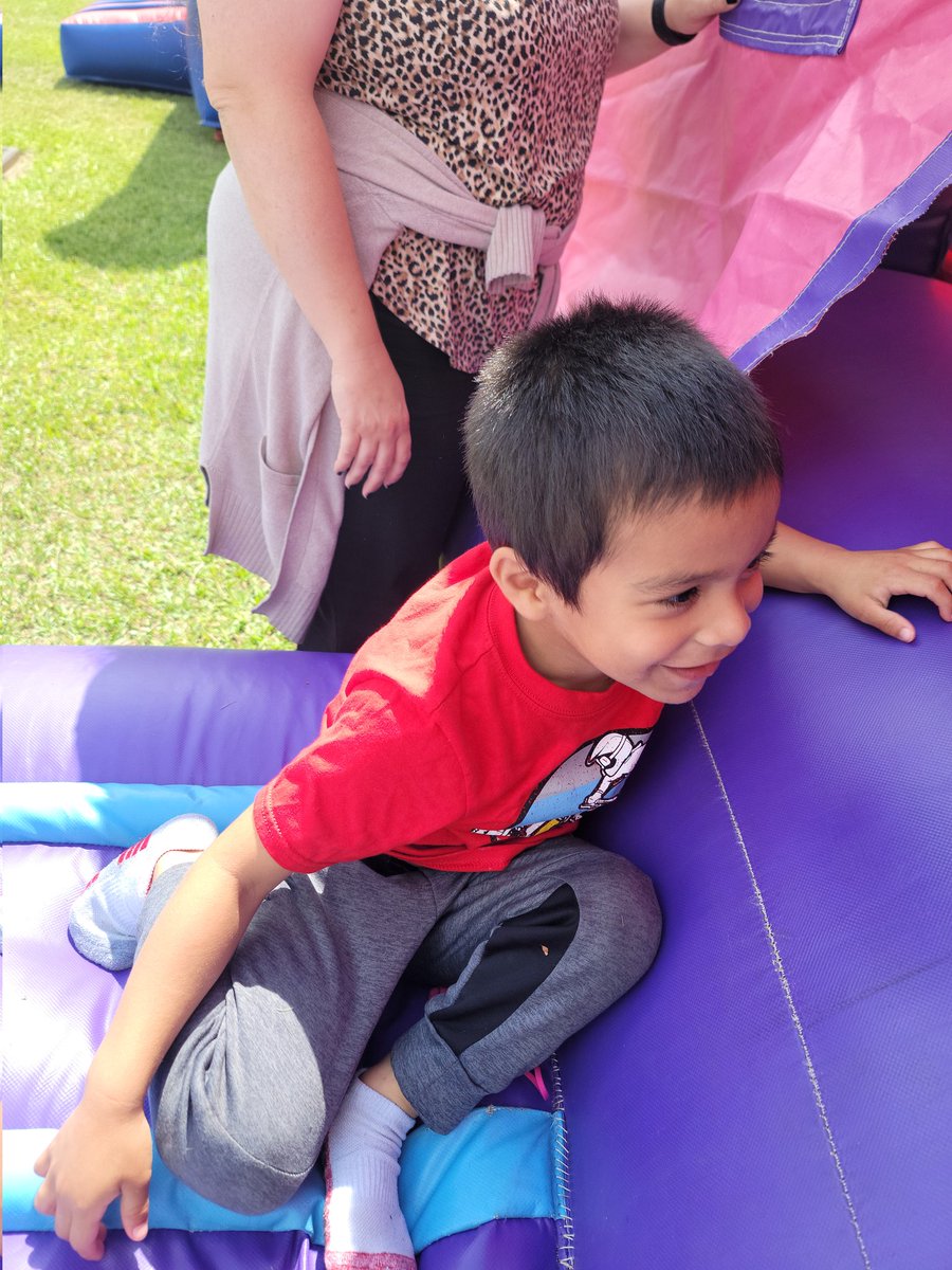 ldietz0's tweet image. More Field Day Fun! #WatchUsGrow #KeebleONEteam