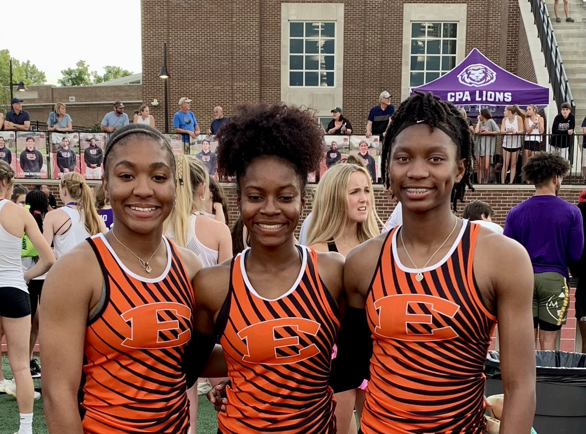 Ensworth finishes 1st, 2nd, &amp; 3rd in the Region Meet Girls 100! 

Jayda Woods 12.08

Erica Douglas 12.08

Jaloni Cambridge 12.34