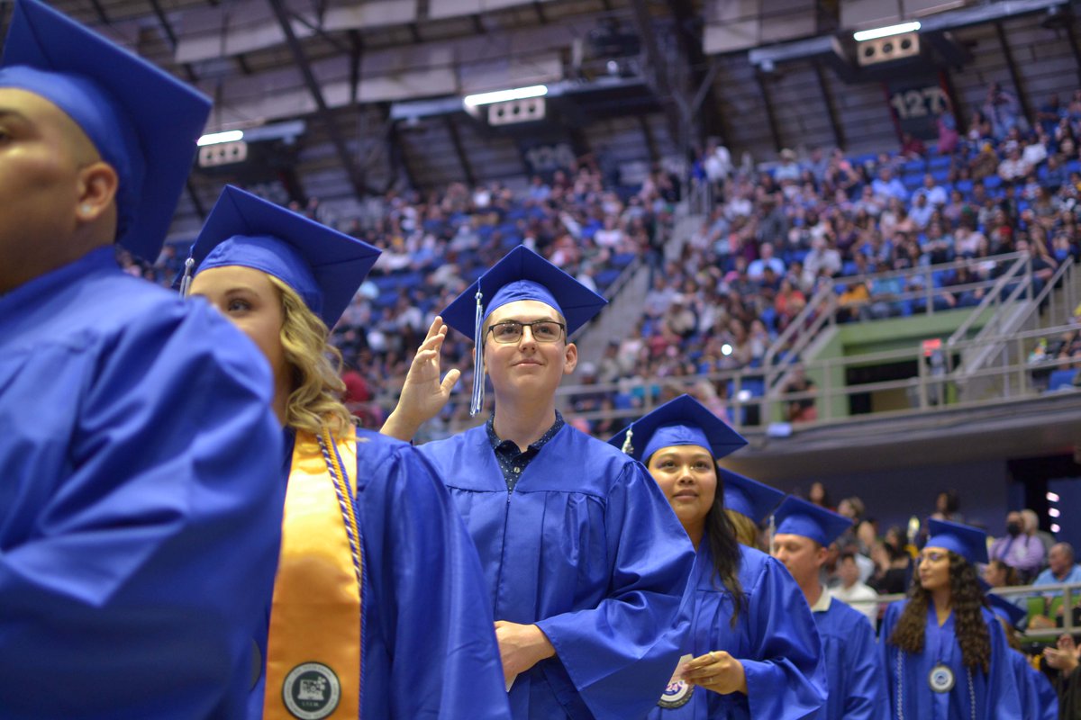 GoSPC's tweet photo. Congratulations, Spring 2022 Graduates! YOU DID IT! 
#GoSPC #SPCGrads https://t.co/i6WfDur2rf