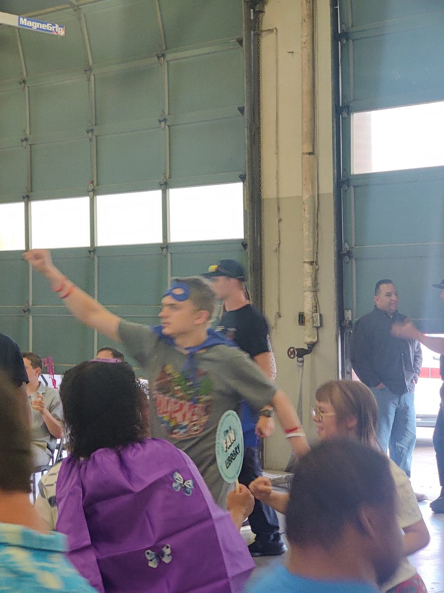 ChisdSped's tweet photo. Kudos to the @CedarHillFire Department for hosting their annual Superhero Dance. I think it's safe to say the scholars had a great time! #CommunityConnects ♥️🖤🤘 https://t.co/jf8RH7pG9S