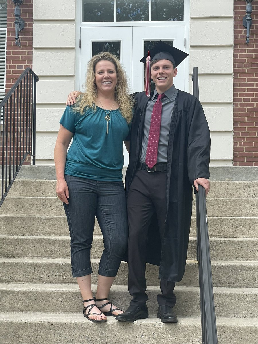 leslieedgar's tweet photo. Congratulations Paden!❤️🐾 #Terry22 https://t.co/0Jx7iojibn