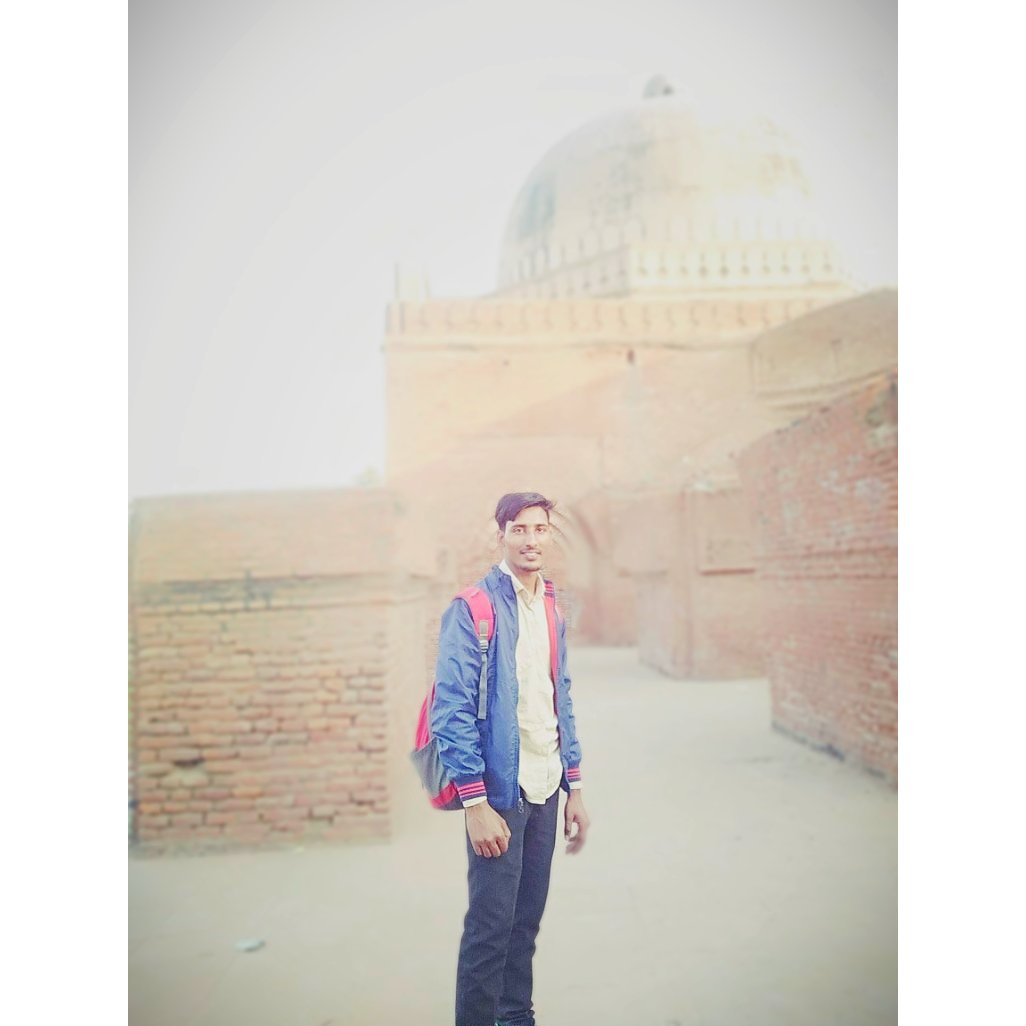 being_gaurav__'s tweet photo. 💞🎉🎈✨✨
#lovelive #mastiii 2018 https://t.co/k0TTfYS0xb