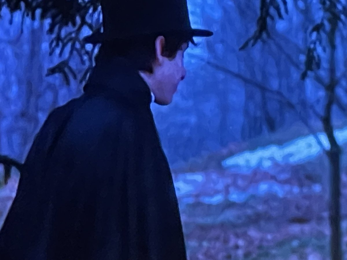 Shalander's tweet photo. Has anyone else noticed the tie between last weeks #BlackSunday and this weeks #TheLittleGirlWhoLivesDownTheLane ?

Why… #CAPES of course! #BringBackCapes #TheLastDriveIn #NormalizeWearingCapes #MutantFam

@Shudder @badtechno @kinky_horror @RadioParfait @therealjoebob https://t.co/vbvkVTzHja