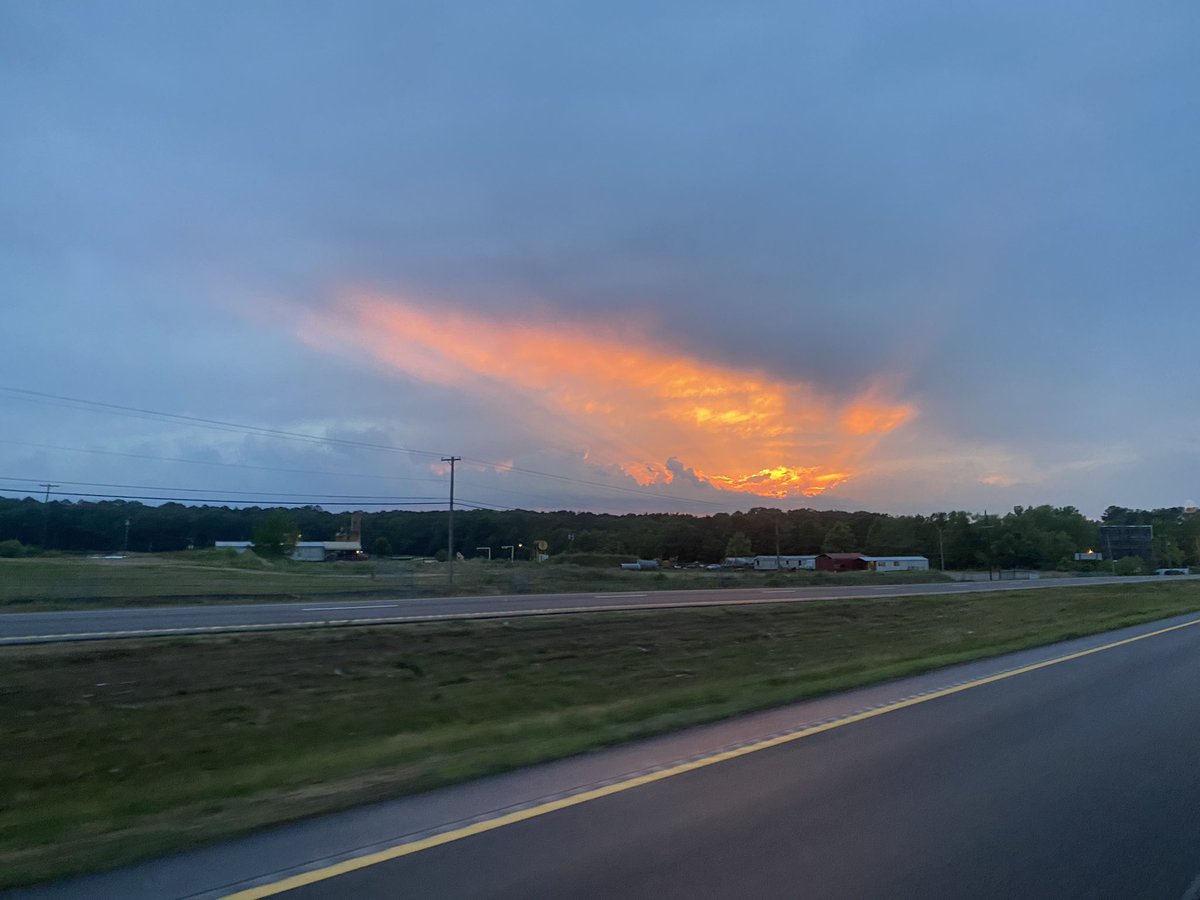 foosballtracy's tweet photo. Hey 49N at Spencer’s Ready Mix after the storms just before sunset.  @DHartman_WAPT https://t.co/j9AIpdaIr8
