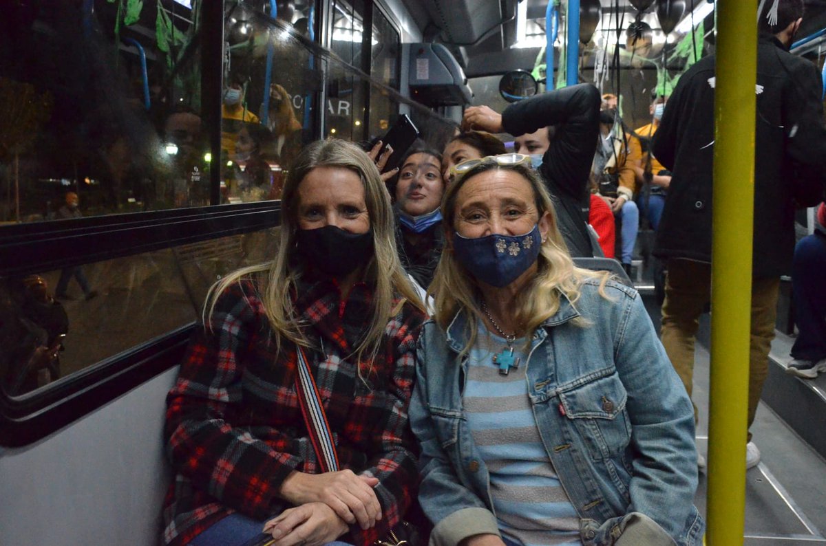 tamsecba's tweet photo. #CórdobaMisteriosa 🎩

🚌🦇 En nuestros buses intervenidos con temática de #Viernes13 🐈‍⬛ realizamos un recorrido por lugares emblemáticos de la ciudad, descubriendo leyendas de miedo y misterio que forman parte del patrimonio cultural de #CórdobaCapital. 🕷️🕸️ https://t.co/R65lsW7U7K