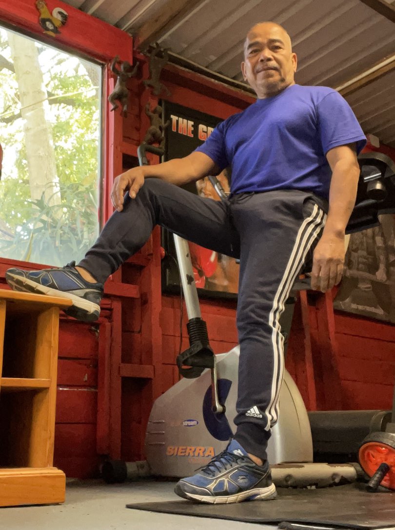 sompakperth's tweet photo. Morning exercise. ออกกำลังกายตอนเช้าครับ https://t.co/qEW5g7rcyp