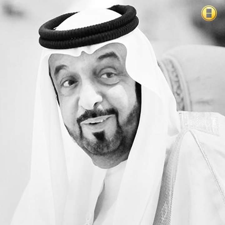 #خليفة_بن_زايد_رحل_البطل 
ربنا يرحمه يارب ويغفرله ويسكنه فسيح جناته...😥😥