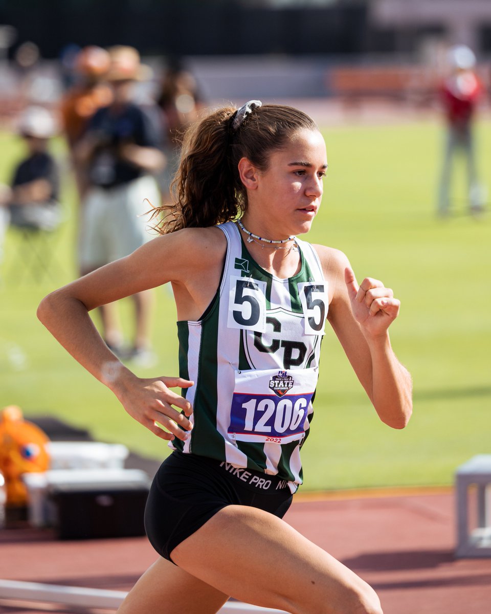 💥 RECORD BREAKER 💥 Isabel Conde De Frankenberg (@CPHS_XC) sets a new Conference 5A #UILState record in girls 1,600m Run with a time of 4:45.95. LIVE RESULTS ➡️ uil.tfresult.com