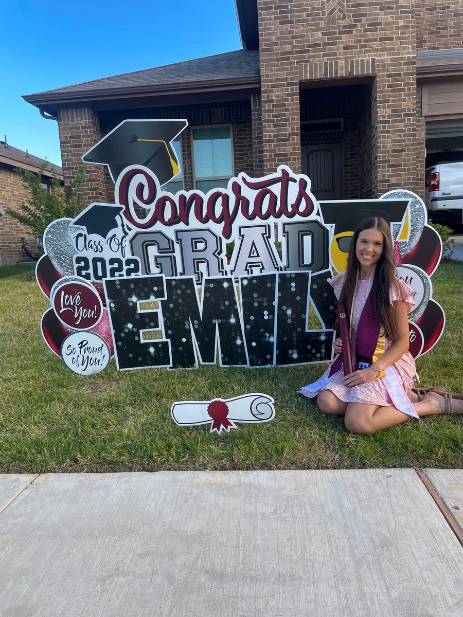 emilydenisonn's tweet photo. here’s to graduating SUMMA CUM LAUDE with A 4.0 !! only a school like @TAMU could make that DREAM and GOAL come true!!! whoop!! #TAMUgrad https://t.co/kNiN1OX0Ss