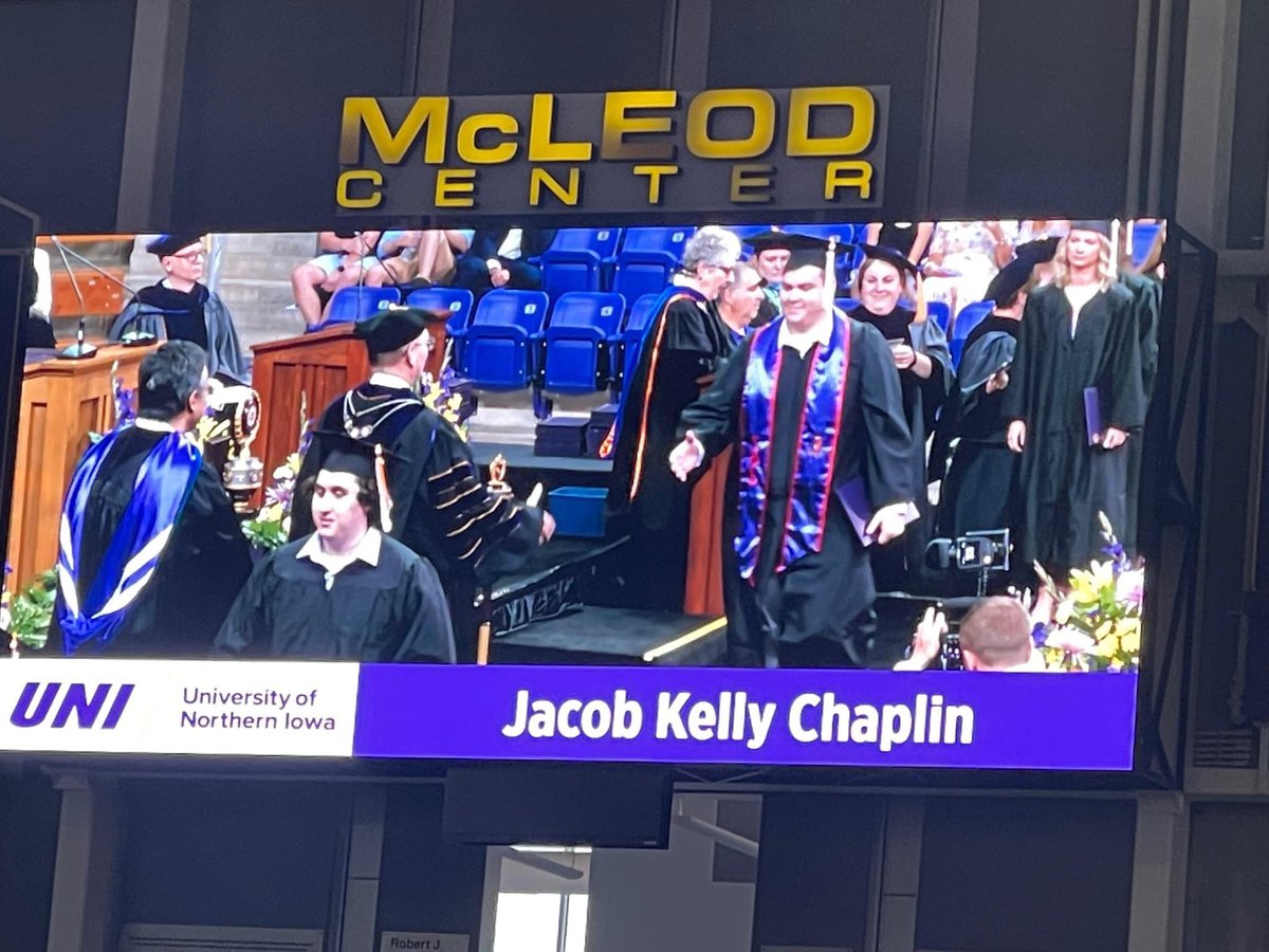 angiechaplin's tweet photo. YAY!! Congrats to @jchappy28 on graduating from UNI with BA in interactive digital studies, marketing minor, new job, and new apartment in Des Moines… bright future ahead for this guy!! #proudmom https://t.co/noZxWOjDUo