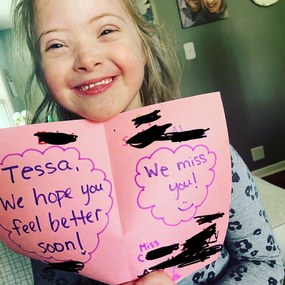 YoSoyLaLay's tweet photo. 3 days home with tummy trouble and this card signed by her class brought the smile right back to her face! #includeME #goodhumans #lifewithDS #t21love https://t.co/9tpRVPbgJq