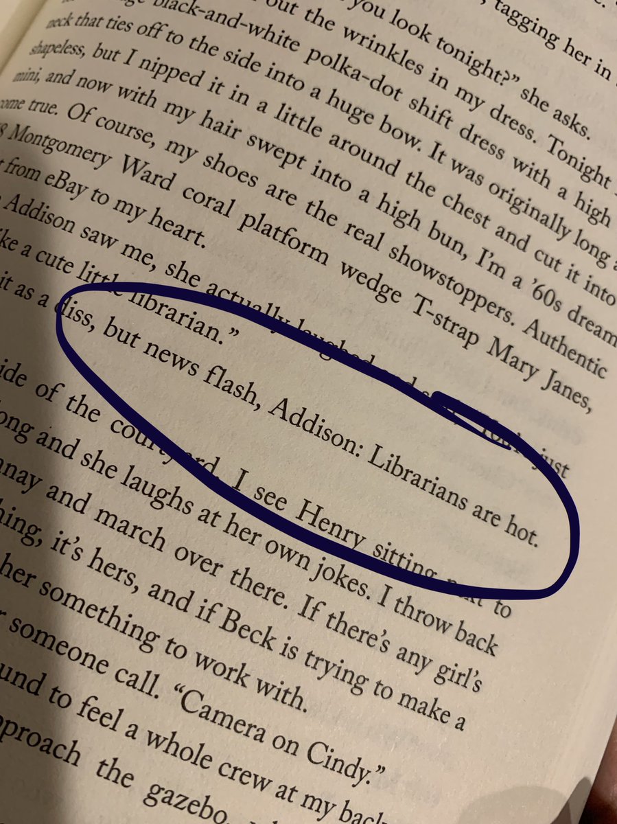 Stephaniezero1's tweet photo. As a librarian, I stan. #iftheshoefits @andimJULIE https://t.co/TQiWTNDLqu
