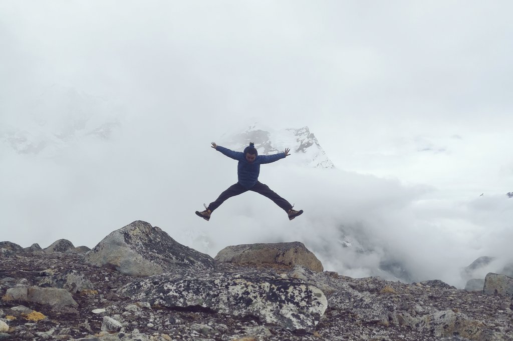 PureiDiott's tweet photo. Lets jump high 
#MeraTrail 
#Khare 5000m https://t.co/lN0o4qCEeB
