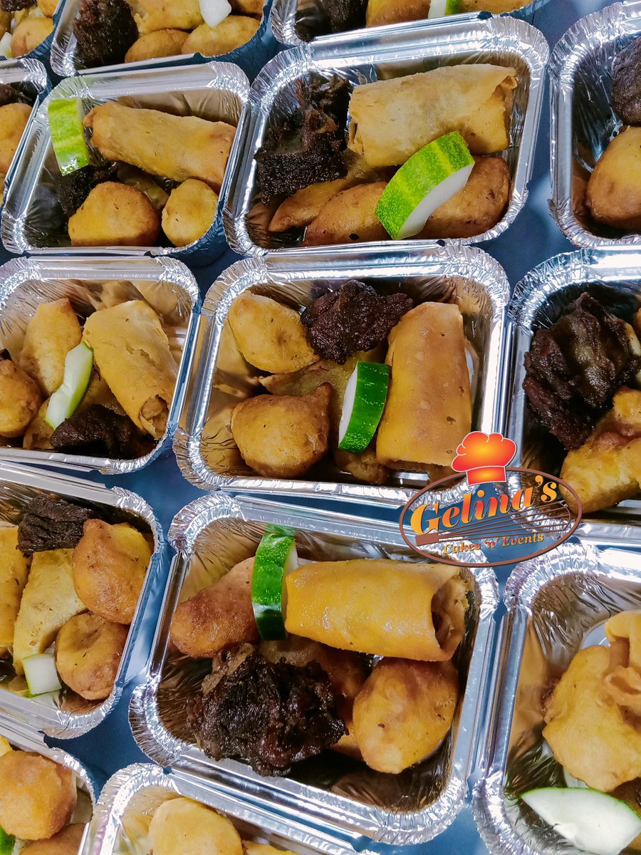 NBennymart's tweet photo. Thank you Lord for the strength to pull this through..
I had an order to deliver 160plates of small chops for this wedding.
Was supposed to do this ahead of time and freeze it, then bring it out and fry in the morning of the occasion.
#SaturdayMorning #smallchopsinasaba https://t.co/qKE07Mq0Pi