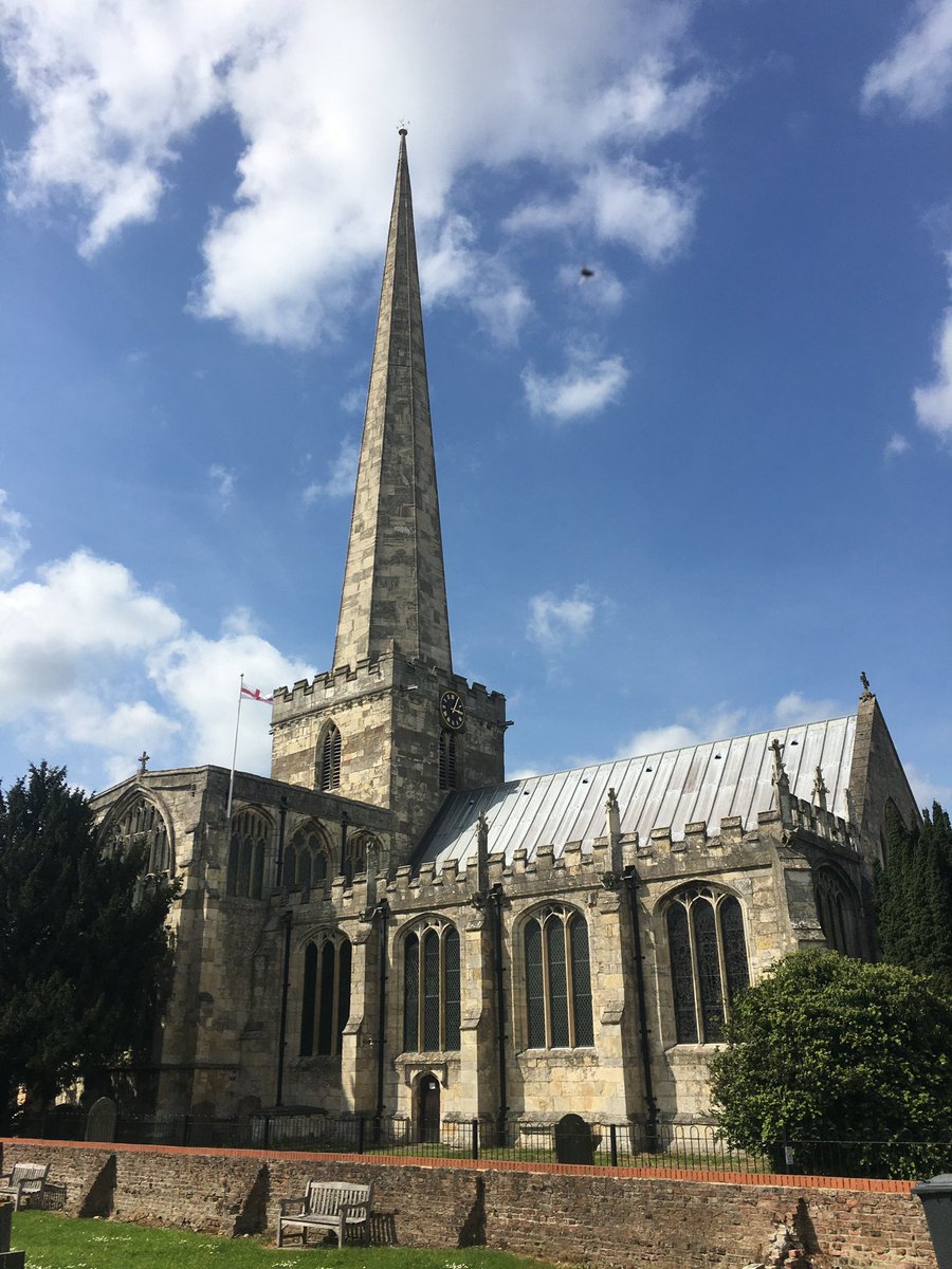 mutley7781's tweet photo. 👀 St Mary’s church, #Hemingbrough #Yorkshire 

“It happily breaks all rules of harmonious proportion” - @YalePevsner 

A high spire (38 m) on low tower (19 m). So 57 m high in total, when the church is only 45 m high.

Unfortunately closed on our visit.

#SteepleSaturday https://t.co/QXsiPbwxzT