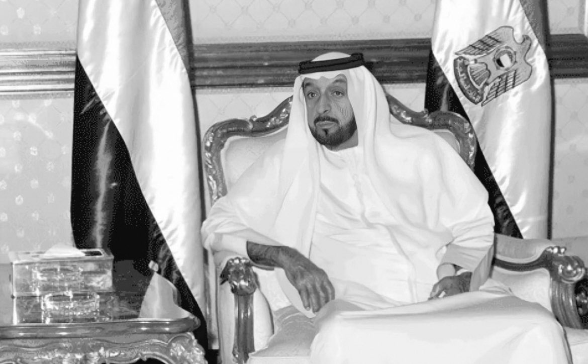 يا عسى قبرٍ سكنته روض جنّه
ينفتح بابه على الفردوس الاعلى