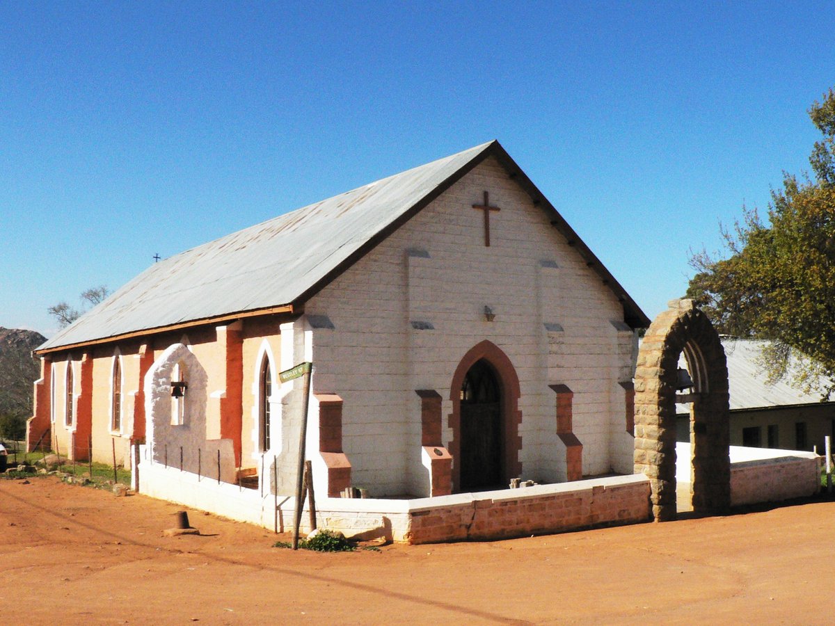 MethodistChSA's tweet photo. A Methodist chapel in Leliefontein, Northern Cape, South Africa. https://t.co/Fq1YEfdPVj