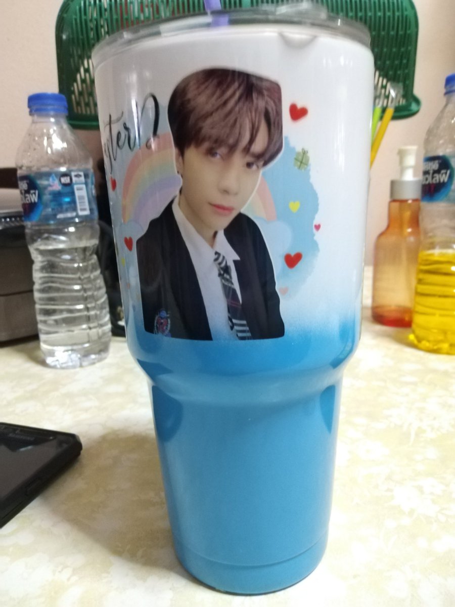 tukta_kannika's tweet photo. ถ้าพี่ได้ไปเจอเธอพี่ซื้อชานมเย็นให้เธอกินชานมเย็นร้านนี้อร่อยมากเลยค่ะหุ่ง😘😊💙#LoveMasterD #Muzik #QuangHungMasterD https://t.co/P2Hh2N4Inf