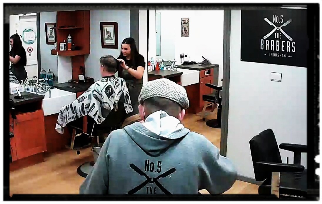 FrodshamBarbers's tweet photo. No 5 The Barbers Frodsham
We are still looking for a Saturday person
Traditional, established,  No appointments, late Thurs &amp; Fri
British Barbers Association 
@FrodshamBarbers 
@FrodshamHelsby @VisitFrodsham  @FrodshamHelsby @frodsham_tweets  @FrodshamLifeMag @fandhonline https://t.co/aQQ16cy8c1