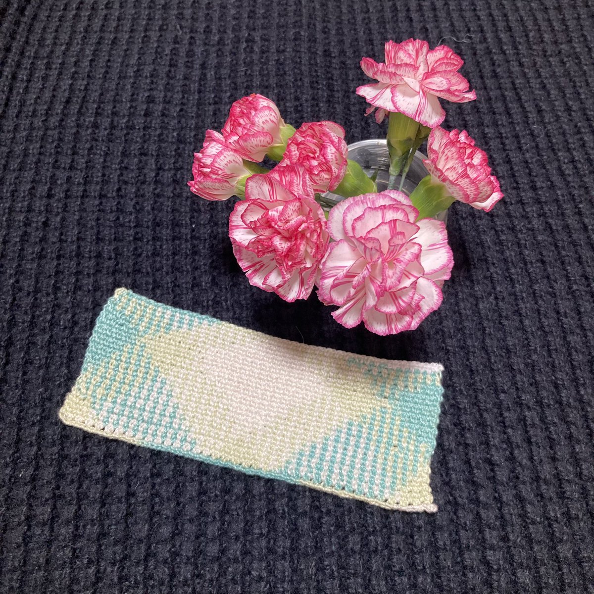 ruolin_777's tweet photo. プランドプーリングのコースターが完成しました！！
模様を作るのが難しく、なんども諦めながら、他の作品の気分転換として、ちまちま編んできました☺️

糸はセリアのレース糸🧵
＃編み物 #かぎ針編み #レース編み #crochet #プランドプーリング #PlannedPooling #編み物好きさんと繋がりたい https://t.co/WXJB8Oj7eN