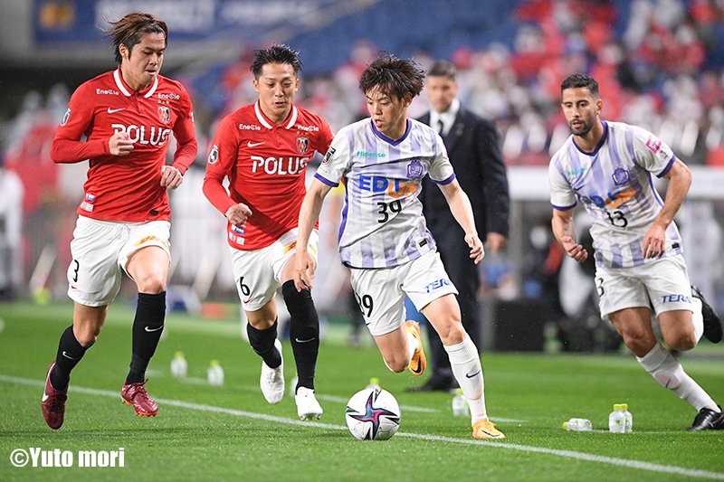SoccerKingJP's tweet photo. 🖼写真ギャラリー🖼
🇯🇵明治安田生命J1リーグ第13節
⚽️浦和レッズ 0－0 サンフレッチェ広島
🗓2022年5月13日
🏟埼玉スタジアム2002
📸森優斗 @0320_yuto 
掲載枚数 / 43点
https://t.co/L6wQr0O6ZI https://t.co/QScL7rGvEV