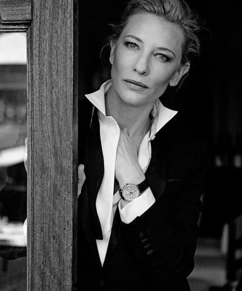 JuanFerrerVila's tweet photo. Cate Blanchett, (14 May 1969).

Photographed by Peter Lindbergh. https://t.co/yAgpO6GTuF