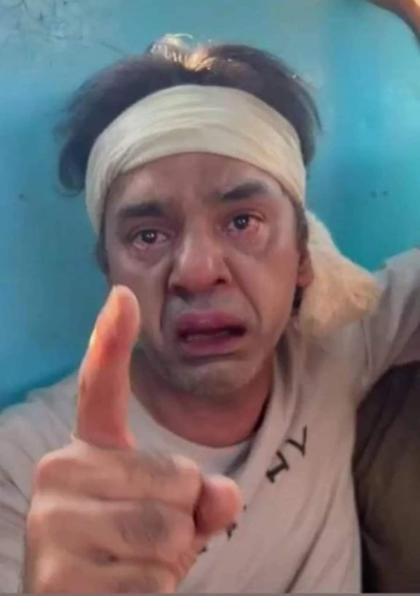 LegiMian's tweet photo. کہندا مینوں سنی دیول آکھو😂😂😂 https://t.co/gpu161FfIz