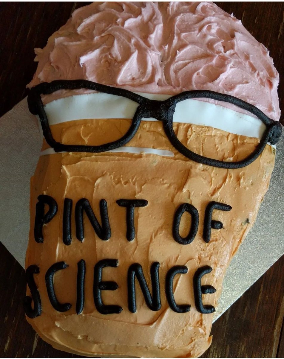 pintofscienceES's tweet photo. #Pinteros, sabéis que estamos de cumple 🥳?
El 14 de mayo de 2013 se celebró la primera edición de Pint of Science.

Un trocito de tarta ?🎂🍰

#PintMolaMil @pintsworld https://t.co/vVMYMNktY8