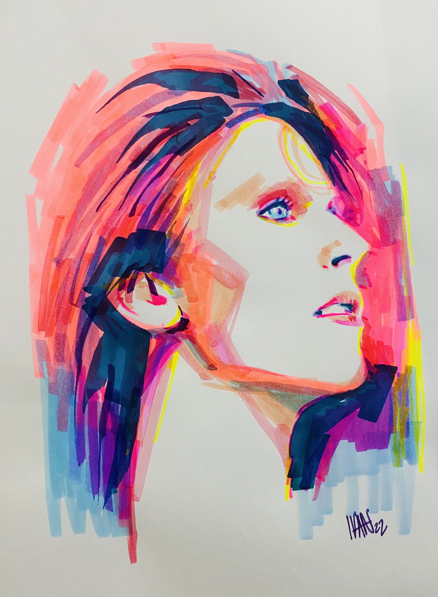 ivan74lopez's tweet photo. @DavidBowieReal @Sharpie https://t.co/f0NYwwk6VV