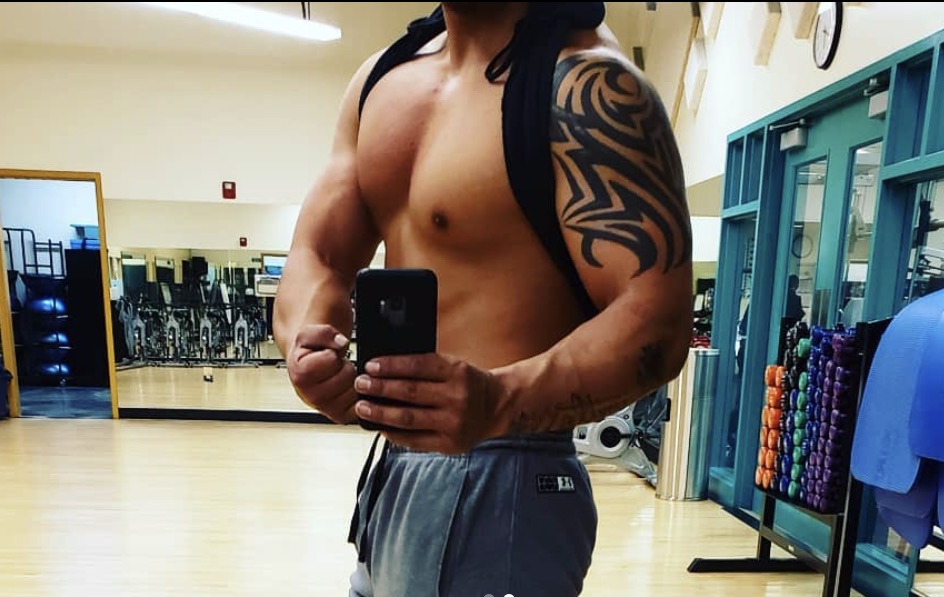 BoysLnative's tweet photo. Dam! 😏 https://t.co/hLr5DqZkUV