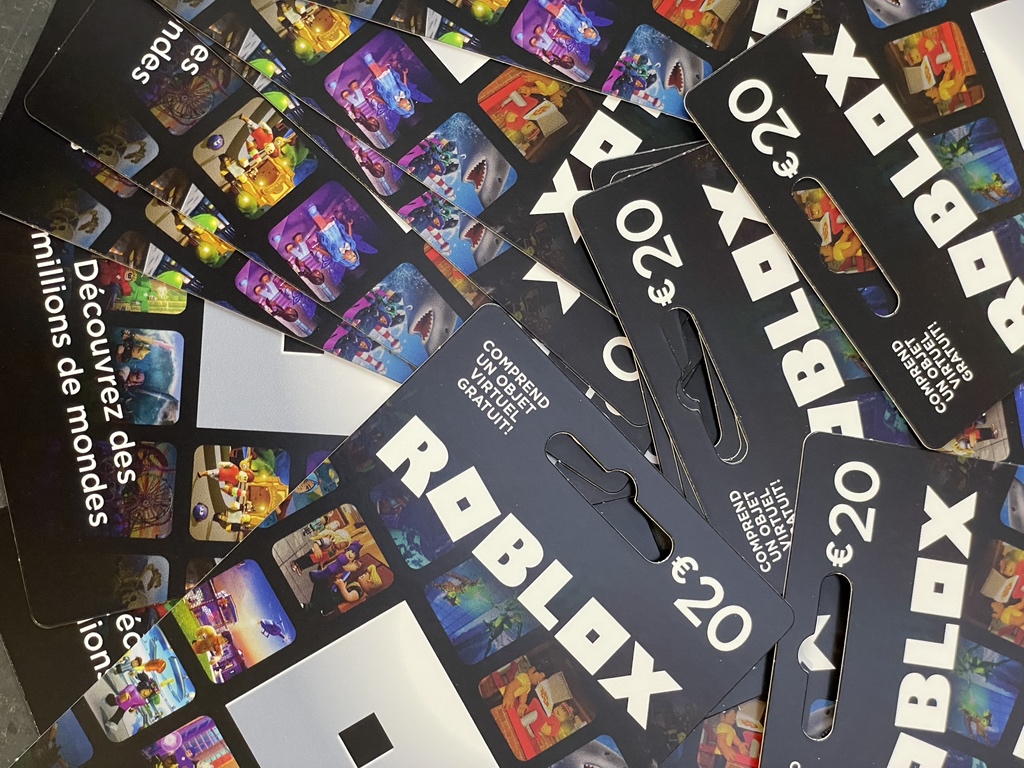 Espace Culturel Atlantis on X: Les cartes #roblox de 10€ & 20