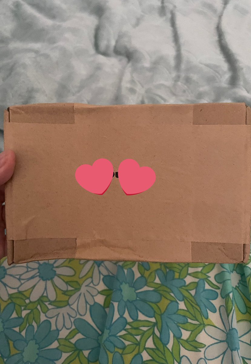 renjusaur's tweet photo. 🧵: An honest review for Oshii’s NCT 80 php for 3 PCs

1. Disappointed because it took more than 3 months for it to arrive. Clearly stated sa kanilang eta na it’s FETA. I understand there would be delays but 3 months and with minimal updates?

 #OshiiProofs @OshiiPH https://t.co/F1GSf6fw6A