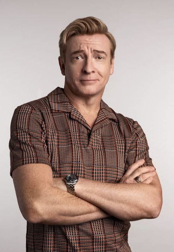 stebedonnet's tweet photo. a gay pirate show made rhys darby and taika waititi become sex symbols to a bunch of queer youths with daddy issues, good for them, what a time to be alive https://t.co/KZu3N3AHPs