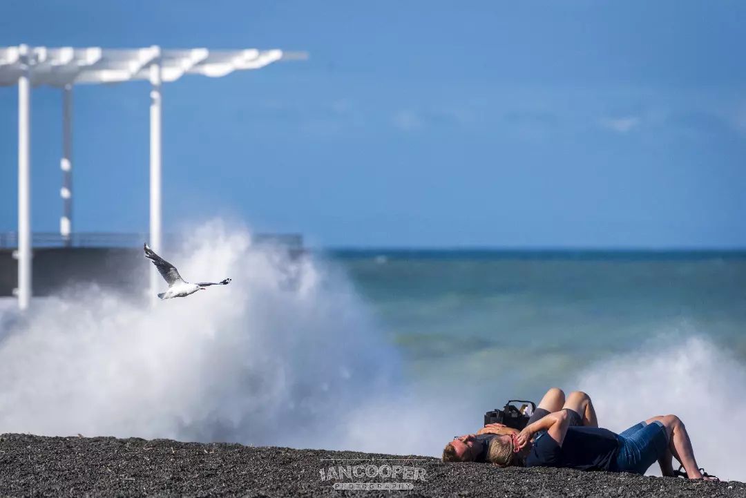 GTGHHawkesBay's tweet photo. 📷 by @iancooperphotographynz: Large swells on Marine Parade , Napier, caused by Cyclone Cody back in January 2022.
#cyclonecody #napier #marineparade #viewingplatform #pacificocean #eastcoastnz #hawkesbay
All images ©Ian Cooper Photography NZ 2022
https://t.co/phIHlx6FQI https://t.co/UpW6wKSZdT